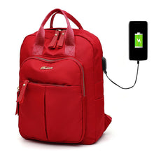 Cargar imagen en el visor de la galería, MOCHILA OXFORD CON CARGA USB